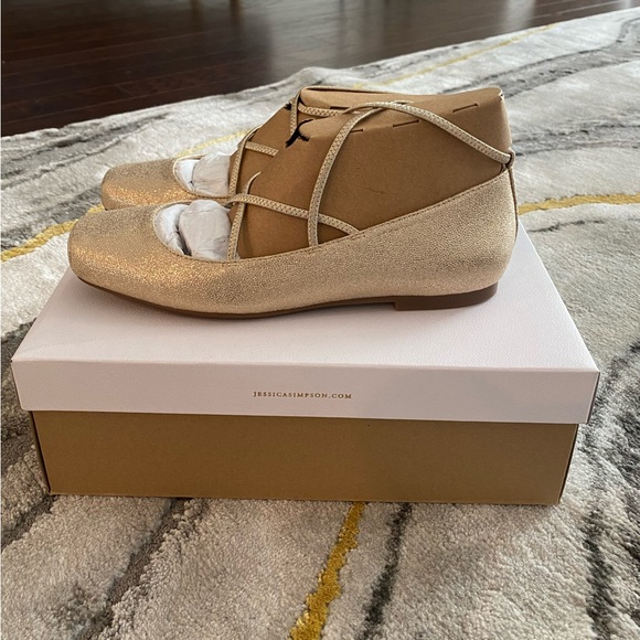 NWT Jessica Simpson Palle Gold Mary Jane Ballet Flats - Picture 5 of 11